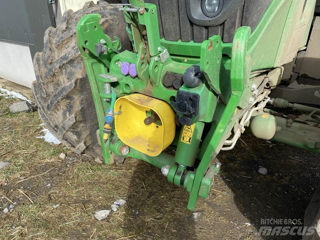 John Deere 6R 195 Traktoren