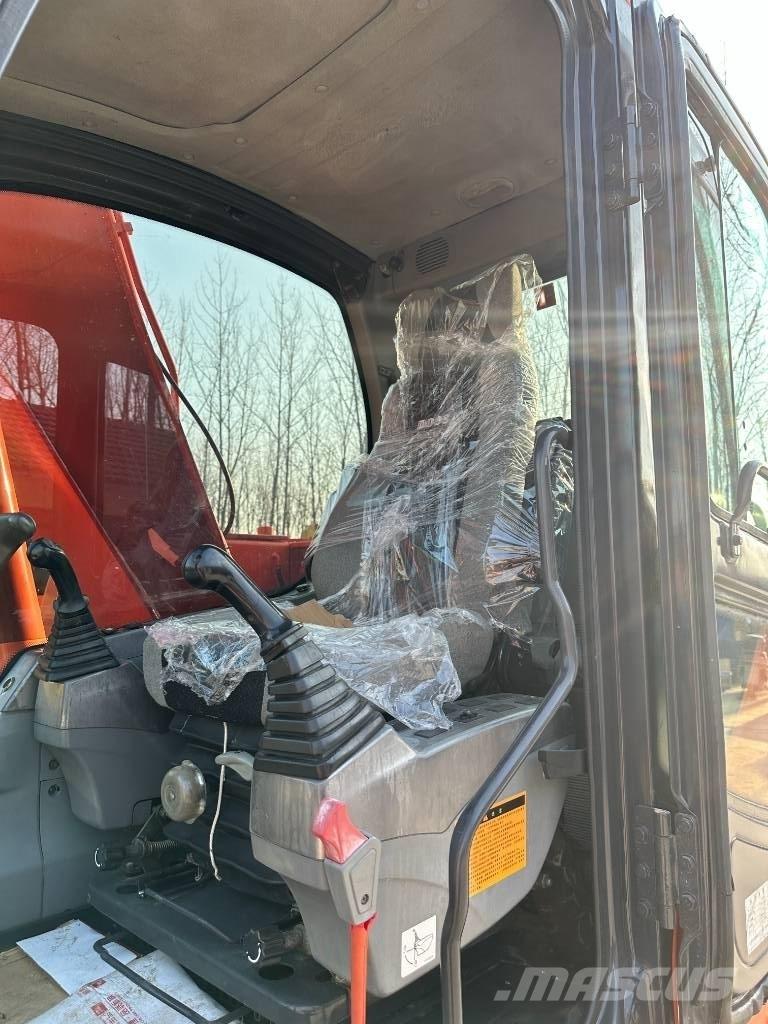 Doosan DX140 Raupenbagger