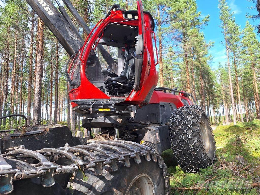 Komatsu 951 / S132 Harvester