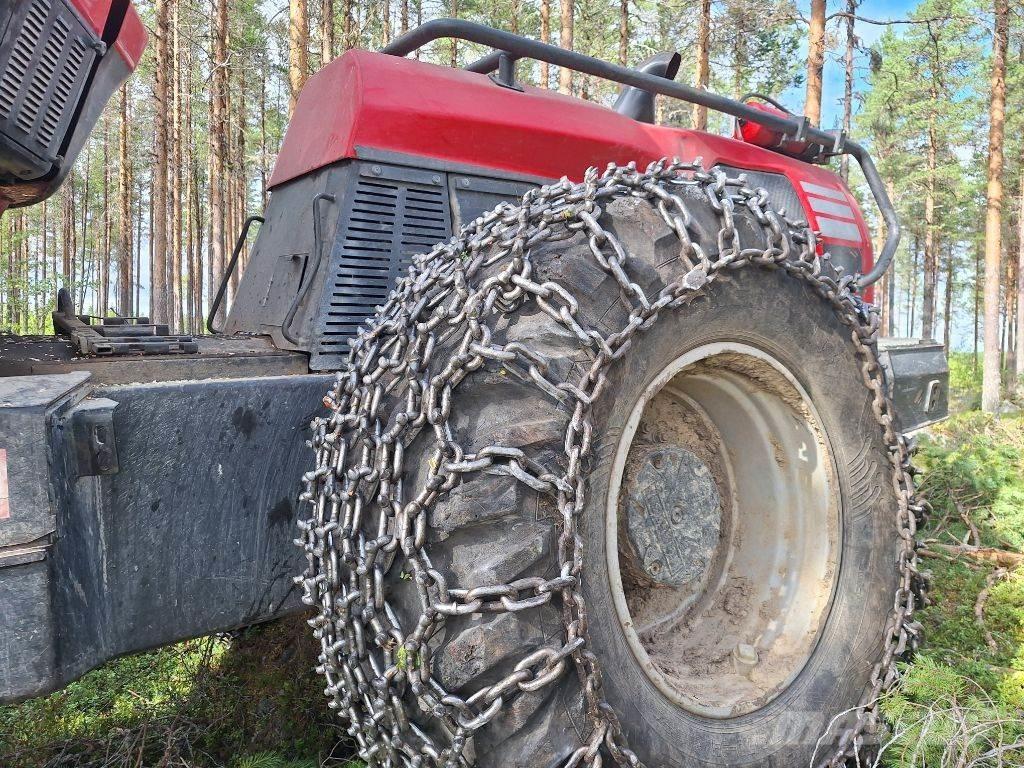 Komatsu 951 / S132 Harvester