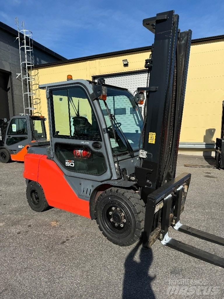 Toyota 40-8FD50N Diesel Stapler
