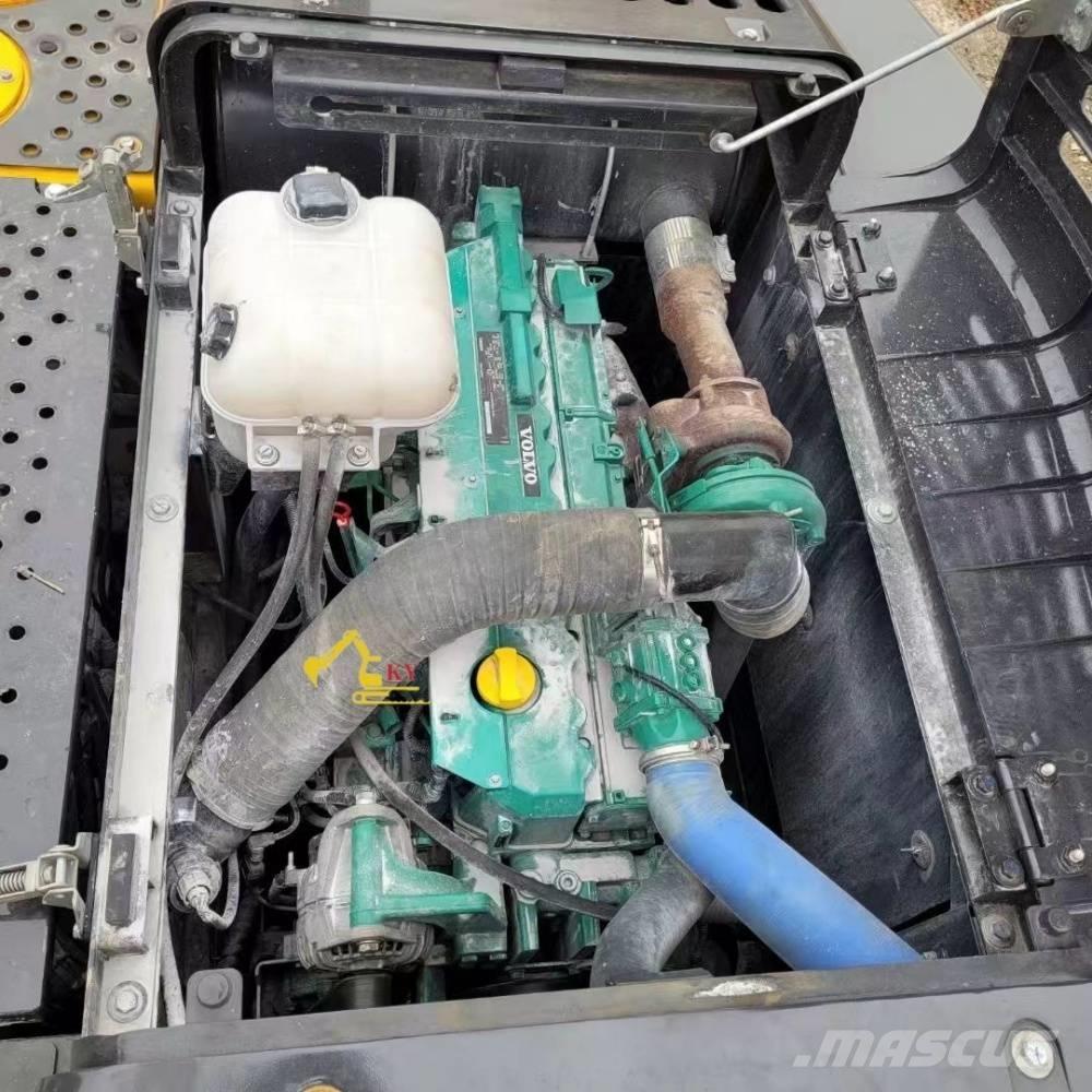 Volvo 240 Raupenbagger