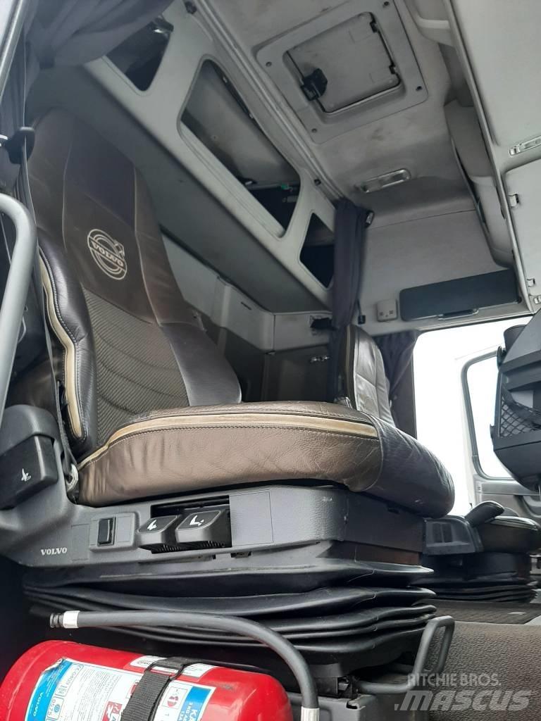 Volvo FH 16 Holzfahrzeuge