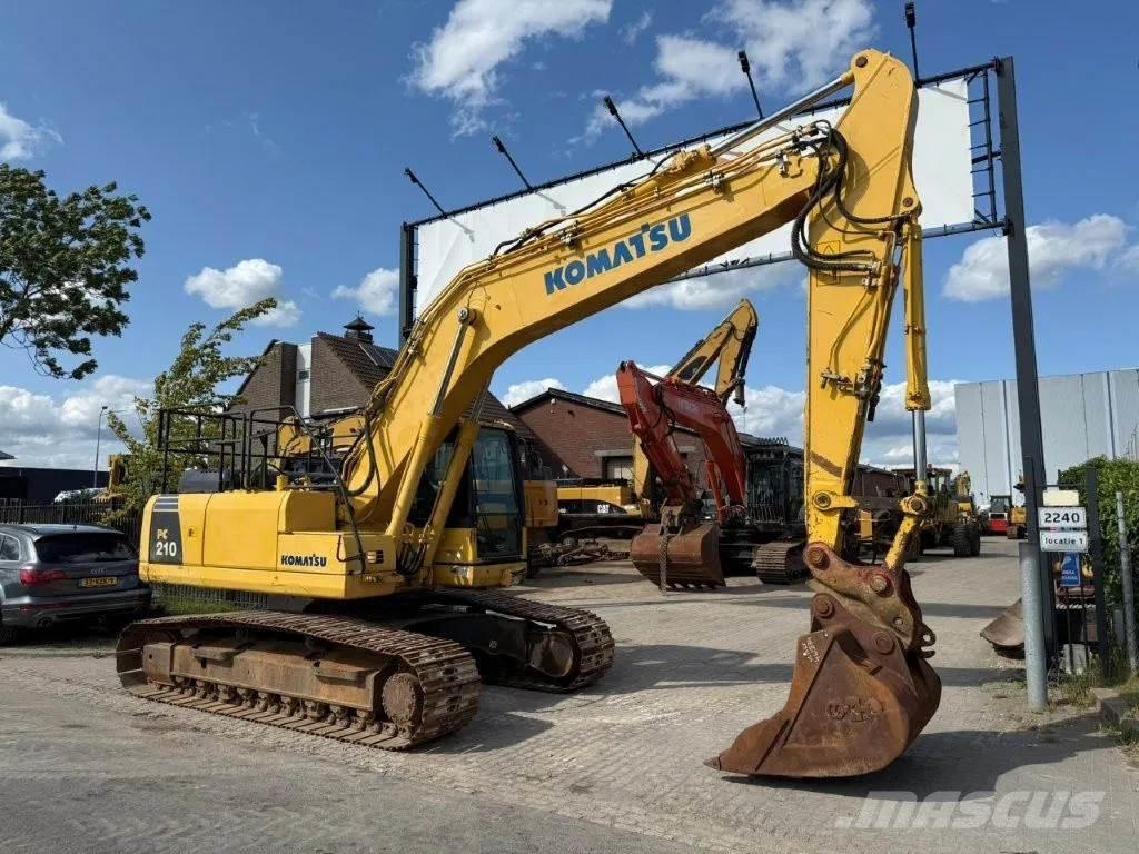 Komatsu PC210LC-8 Raupenbagger