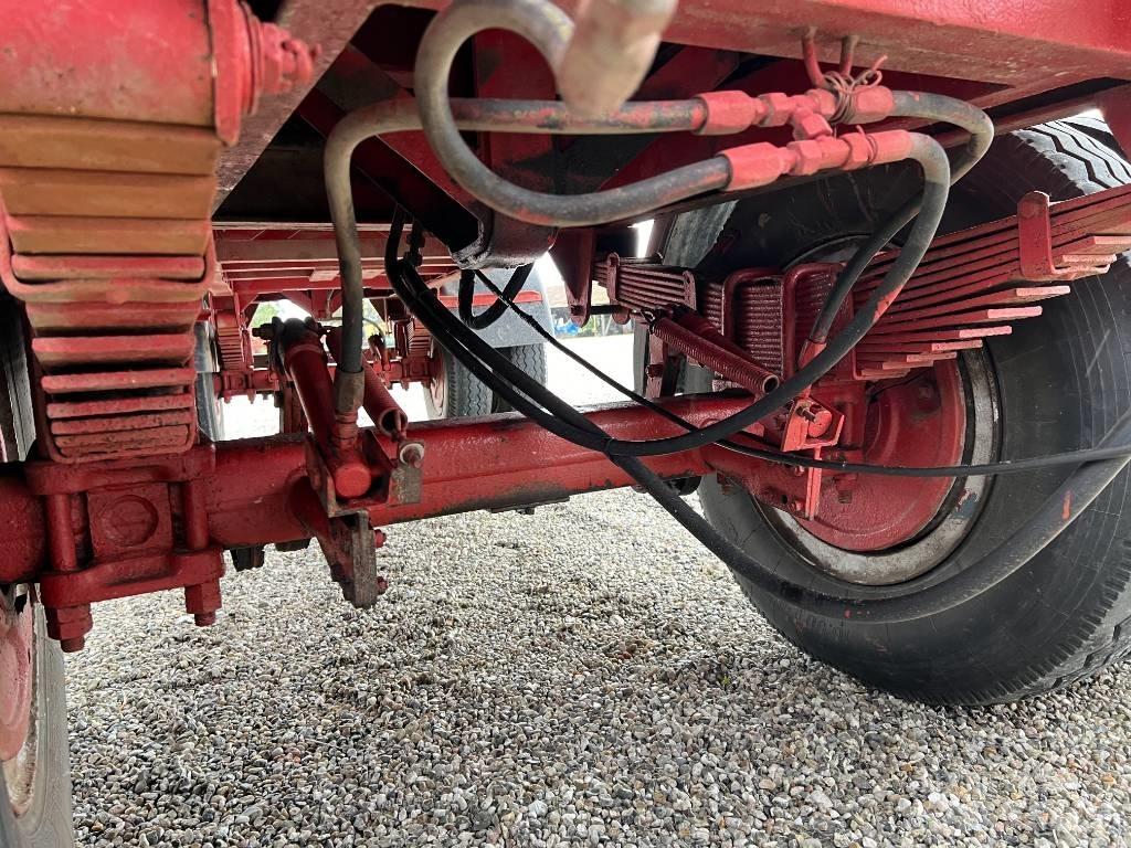 Scania Vogntræk Allzweckanhänger