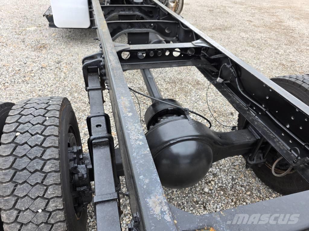 Hino 268 Wechselfahrgestell