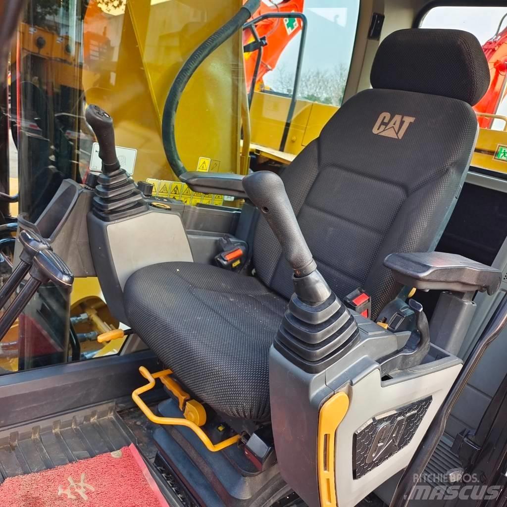 CAT 320GC Raupenbagger