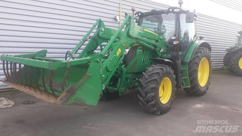 John Deere 6110 R Traktoren