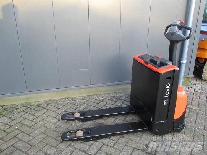 Toyota LWE 140 Niedergabelstapler