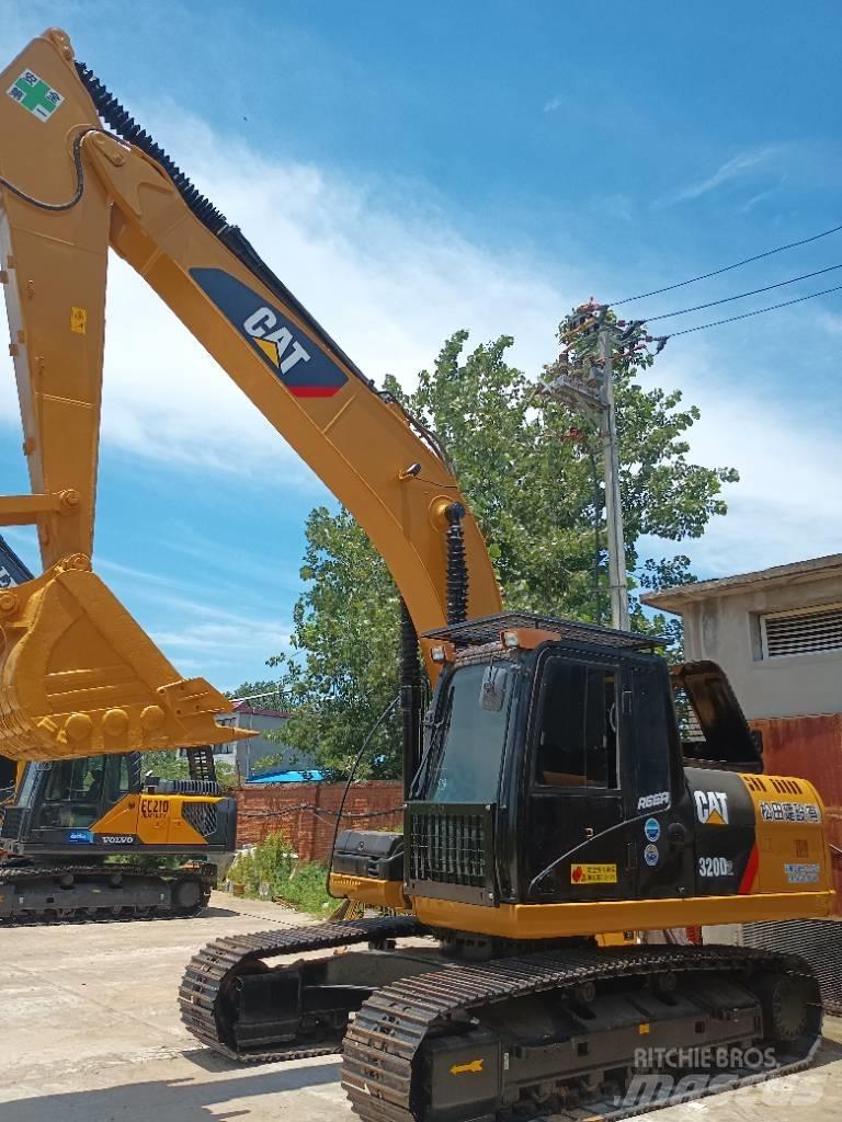CAT 320 D2 Raupenbagger