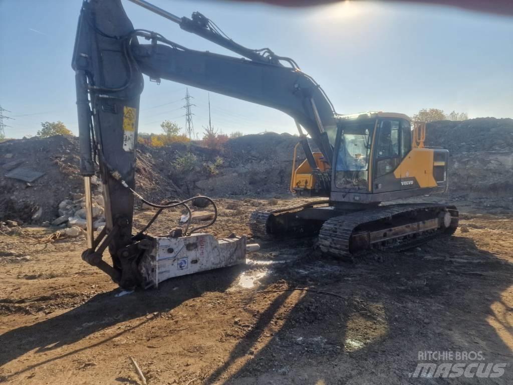Volvo EC 220 E Raupenbagger