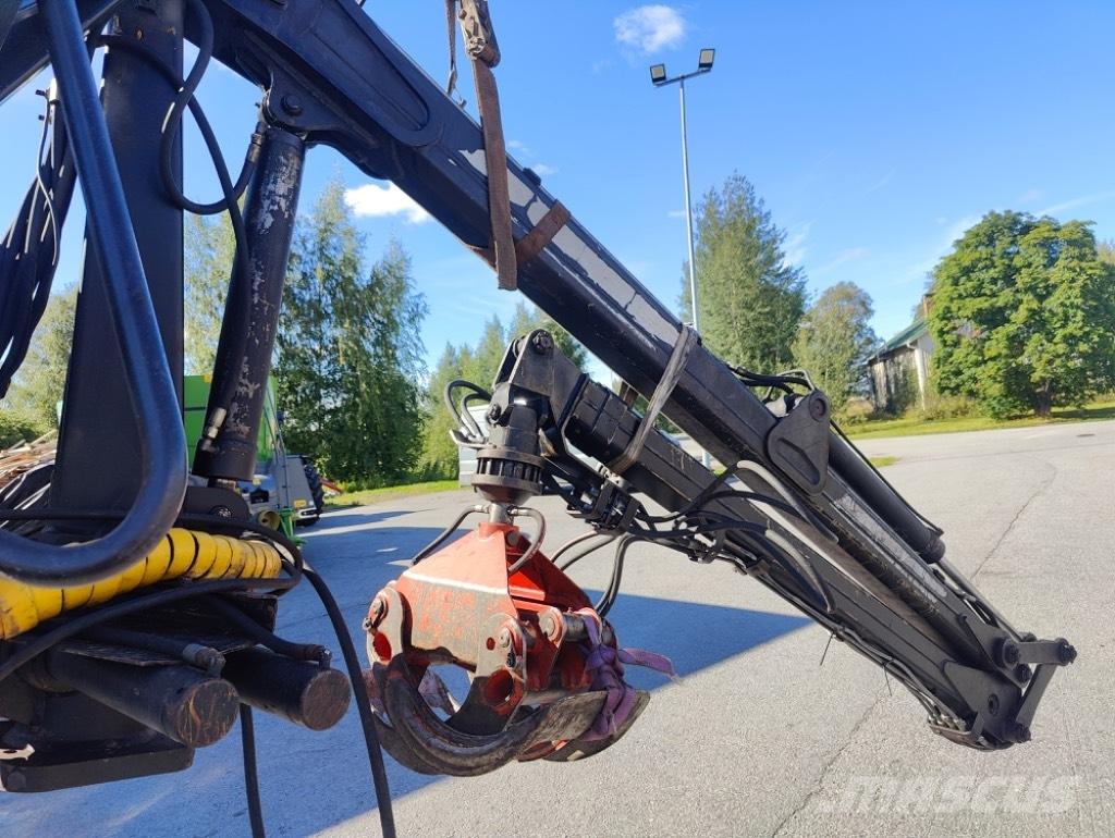 Farmi Forest 3861 Gelenkausleger Lader