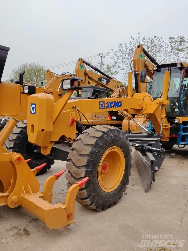XCMG GR 2153 Grader