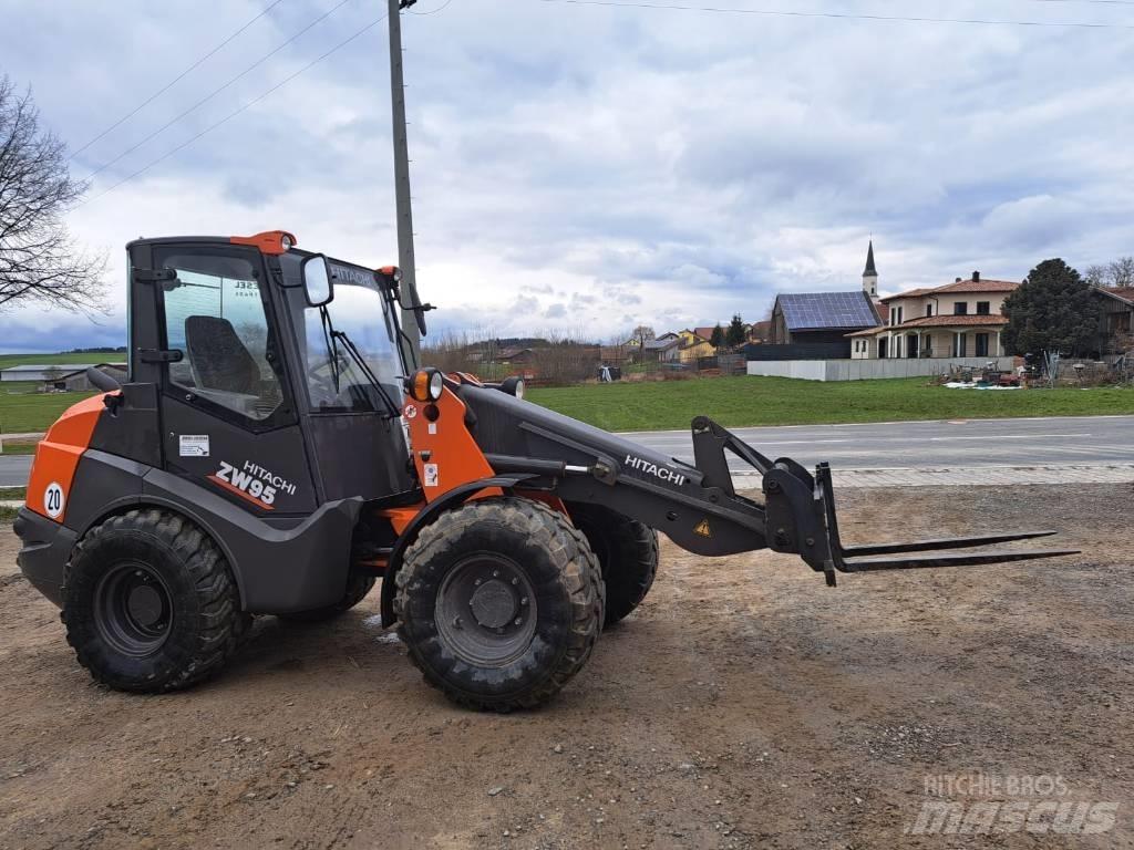 Hitachi ZW 95-6 Radlader