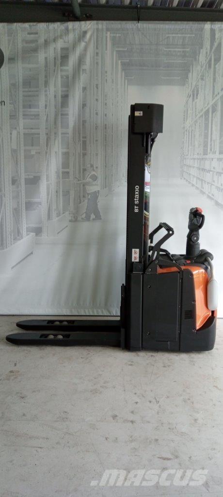 Toyota SPE160L Selbstfahrstapler