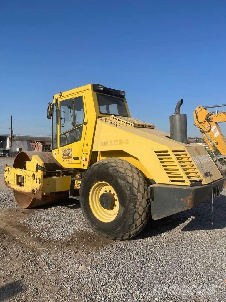 Bomag BW 213 D-3 Walzenzüge