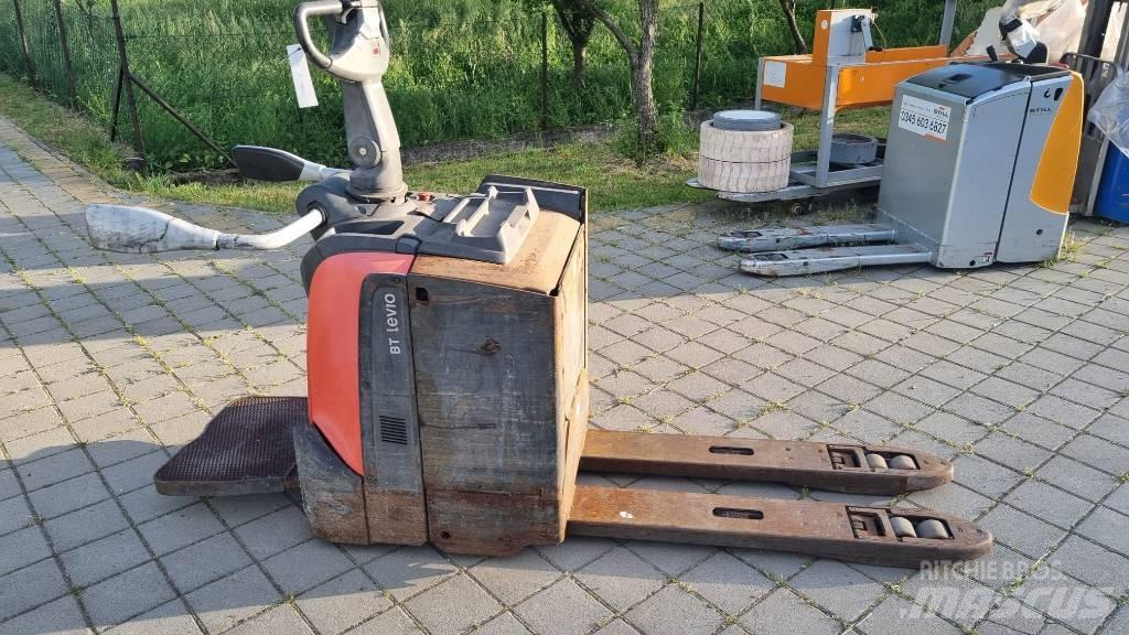 Toyota BT LPE200 Gabelstapler mit Fahrerstand
