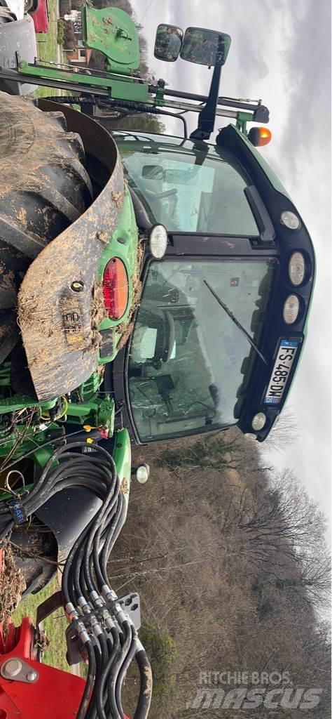 John Deere 6155R Traktoren