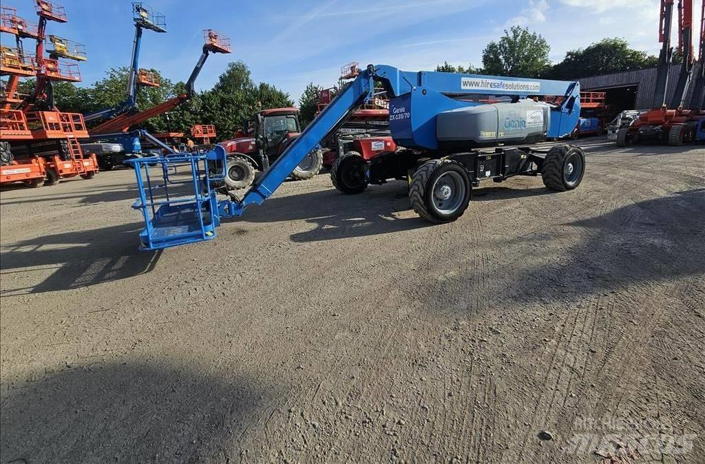 Genie ZX 135/70 Gelenkteleskoparbeitsbühnen