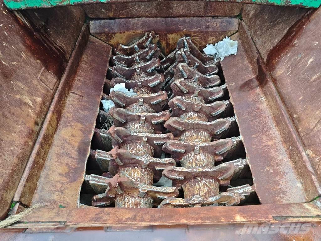 Haas 700x2000 Schredder