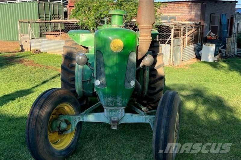 John Deere Lance Traktoren