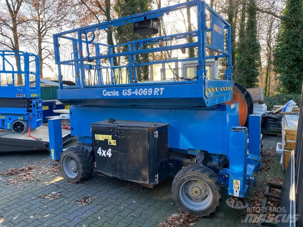Genie GS 4069 RT Scheren-Arbeitsbühnen