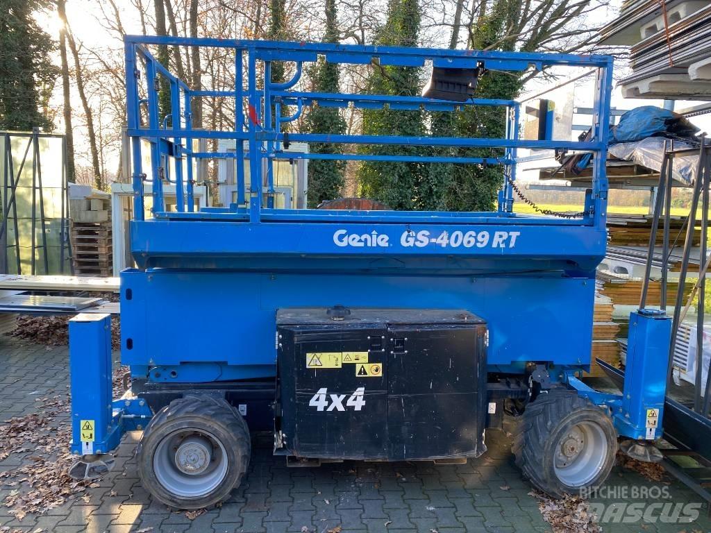 Genie GS 4069 RT Scheren-Arbeitsbühnen