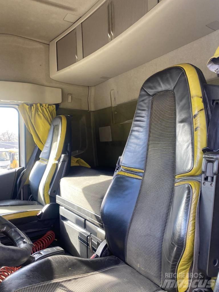 Volvo FH 16 660 Pritschenwagen mit Seilwinde