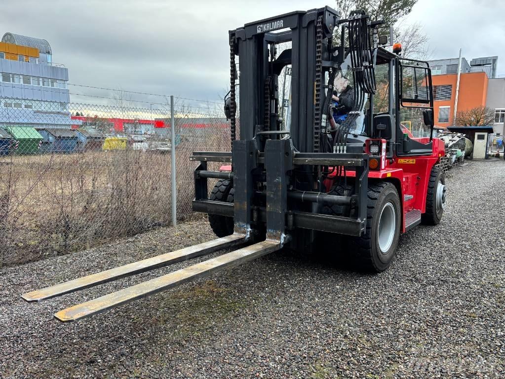 Kalmar DCG 120-6 Diesel Stapler