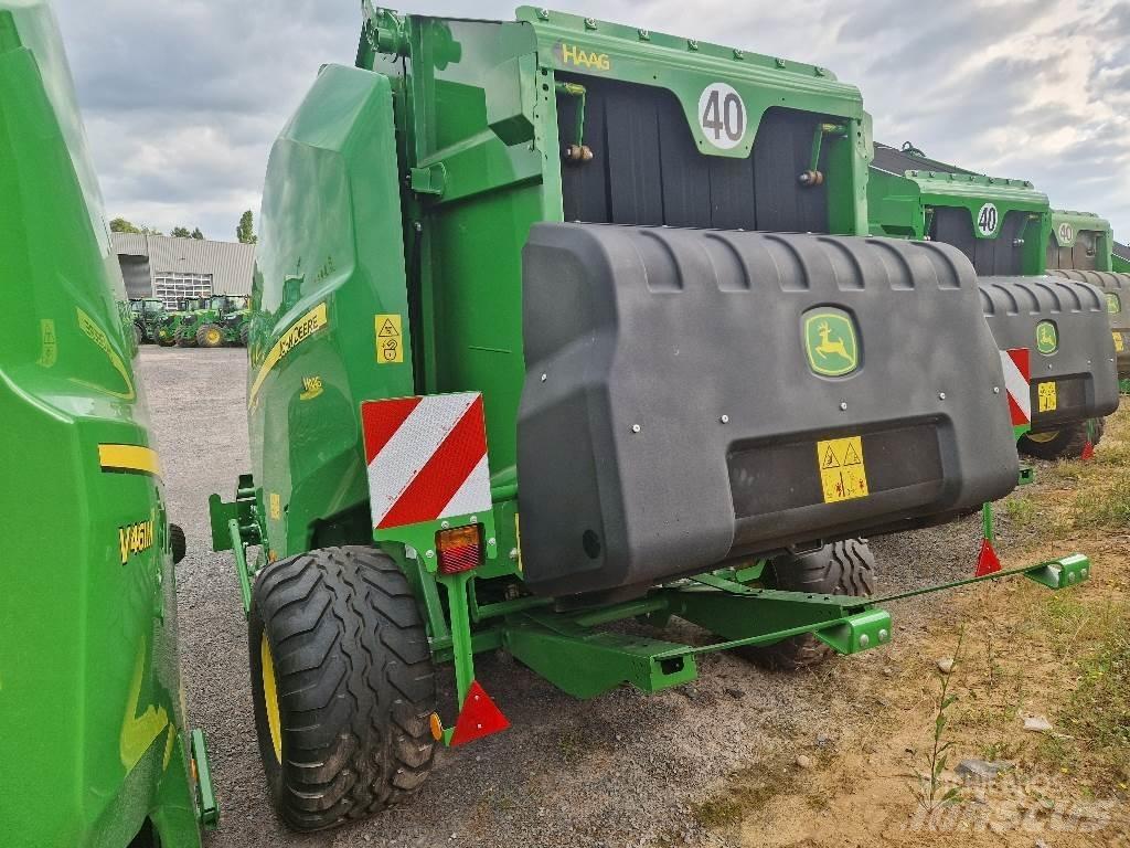 John Deere V461M Rundballenpressen