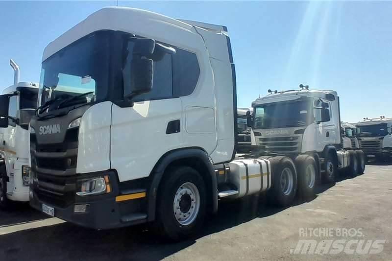 Scania G460 XT Andere Fahrzeuge