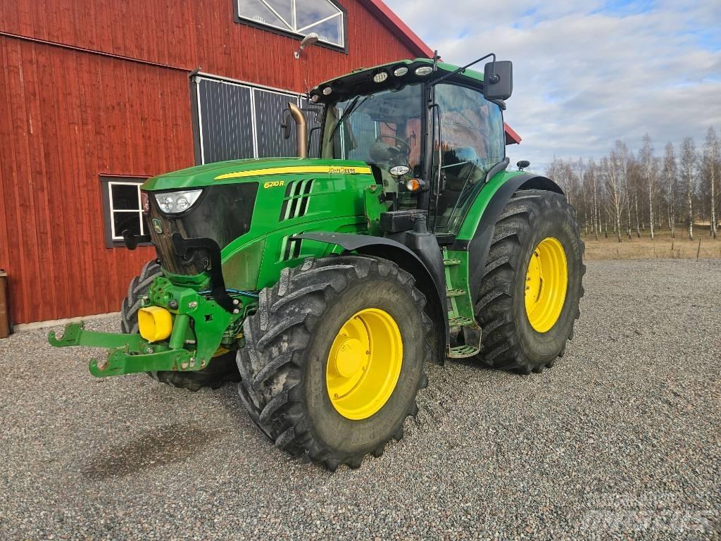 John Deere 6210 R Traktoren