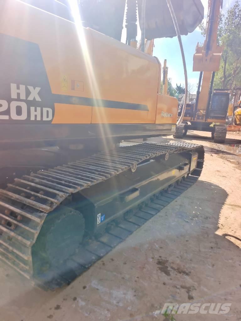 Hyundai HX220HD Raupenbagger