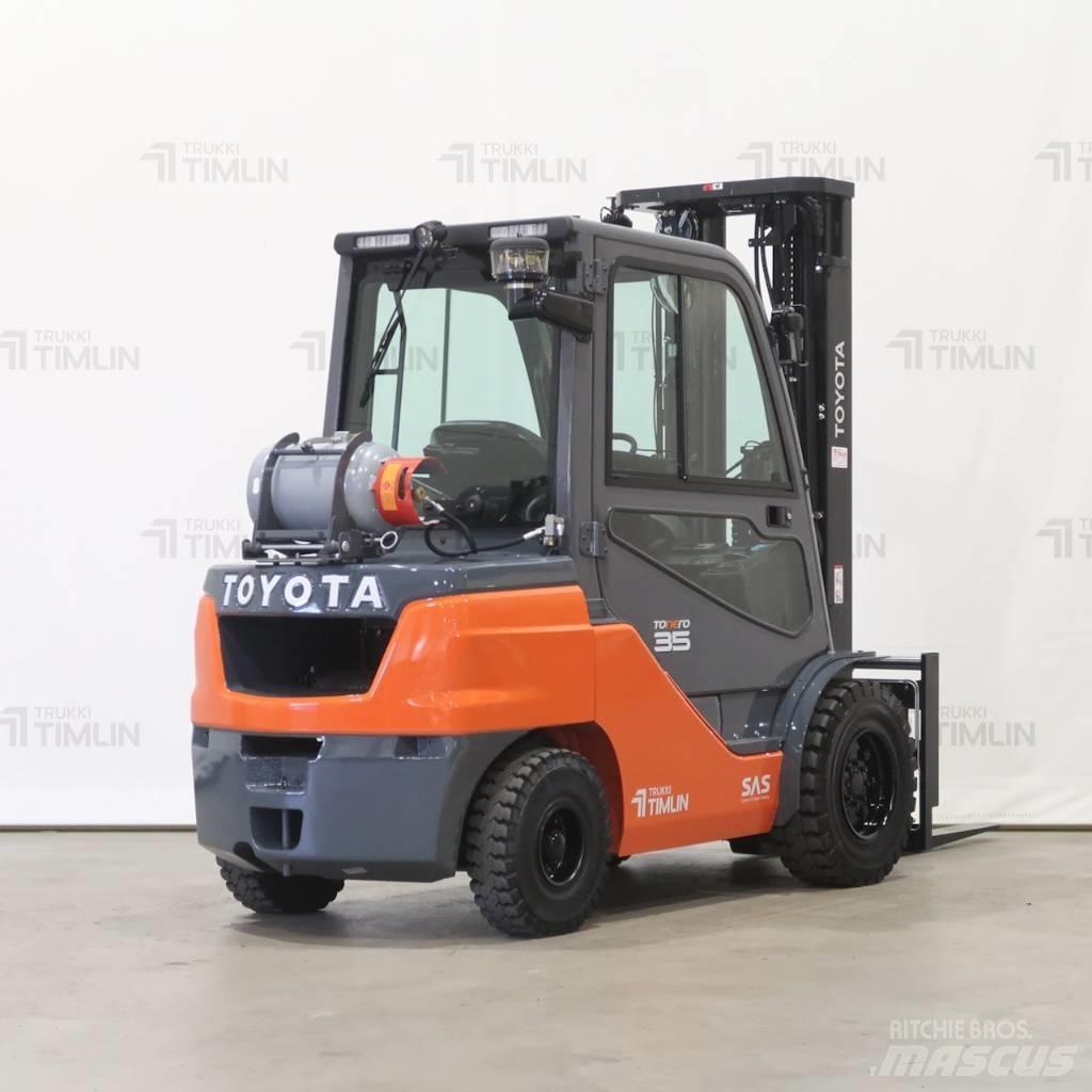 Toyota 02-8FGJF35 Gas Stapler
