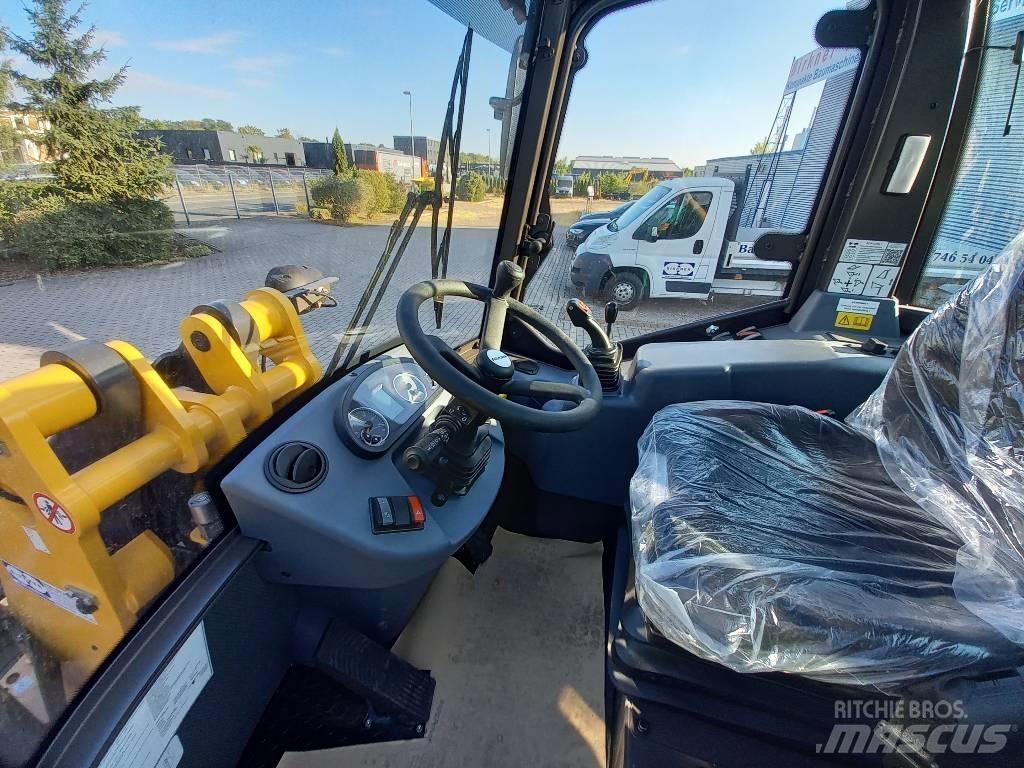 Mecalac AX 1000 Radlader