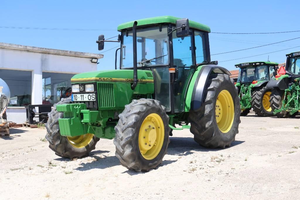 John Deere 5500 STD Traktoren