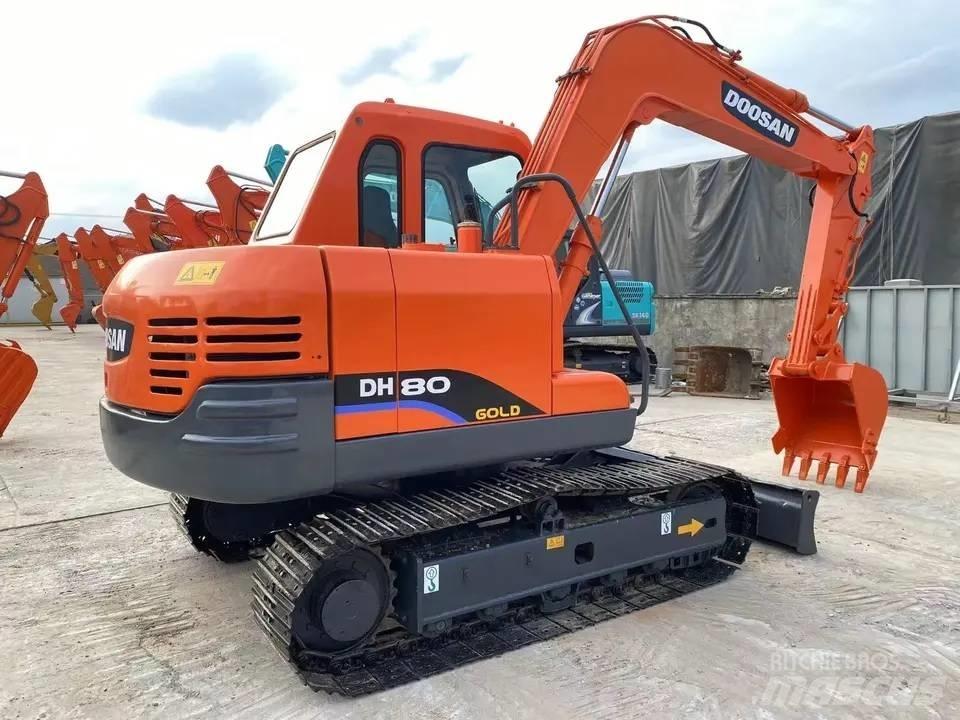 Doosan DH80 Raupenbagger