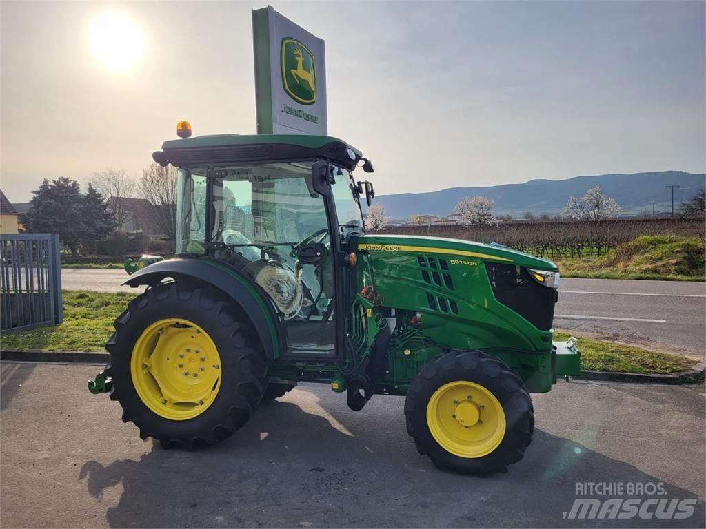 John Deere 5075GN Traktoren
