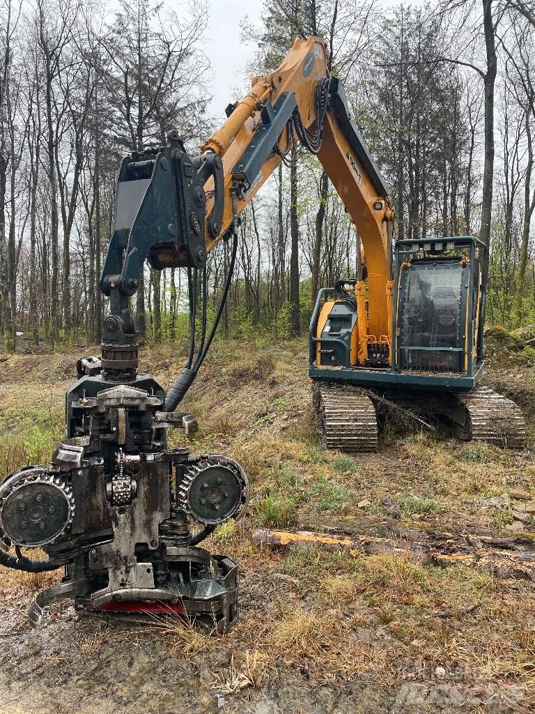 Hyundai 145 LCR9A Harvester