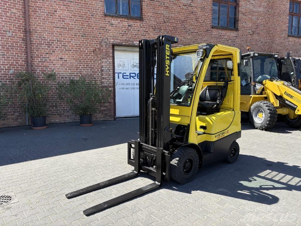 Hyster H 1.8 FT Gas Stapler