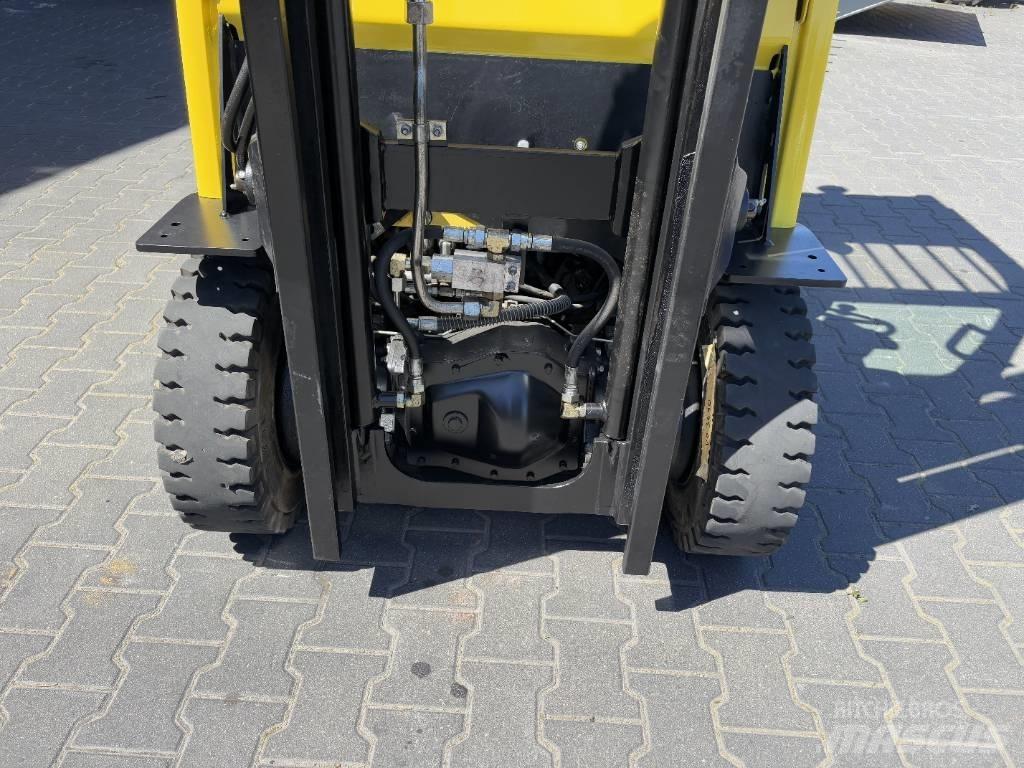 Hyster H 1.8 FT Gas Stapler