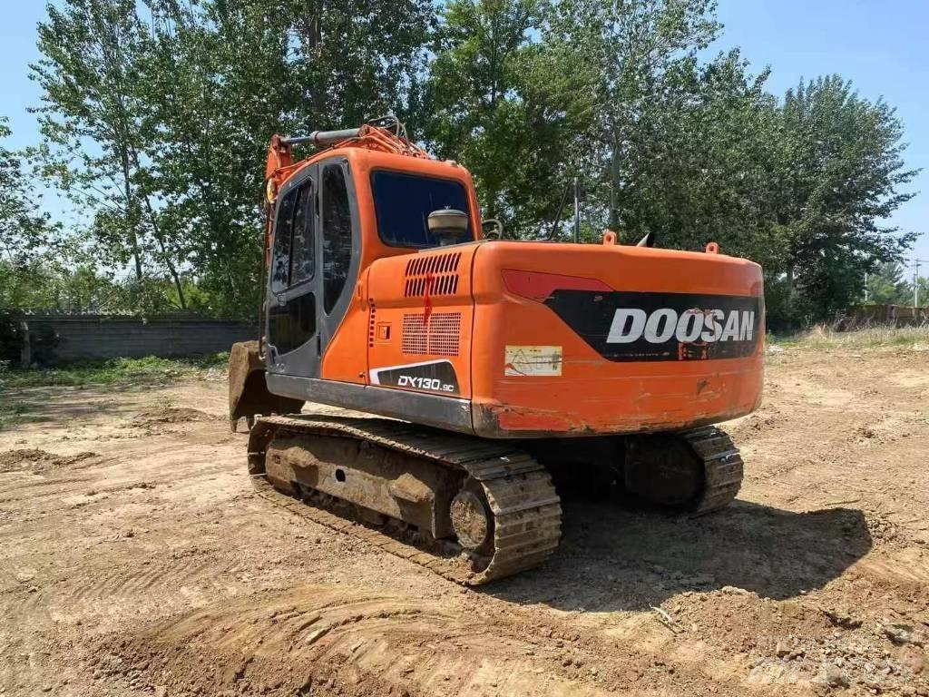 Doosan DX 130-9 Raupenbagger