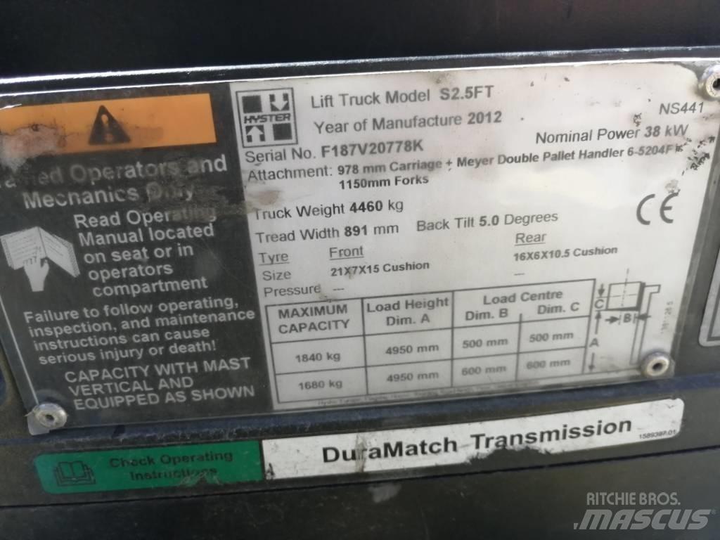Hyster S2.5FT Gas Stapler
