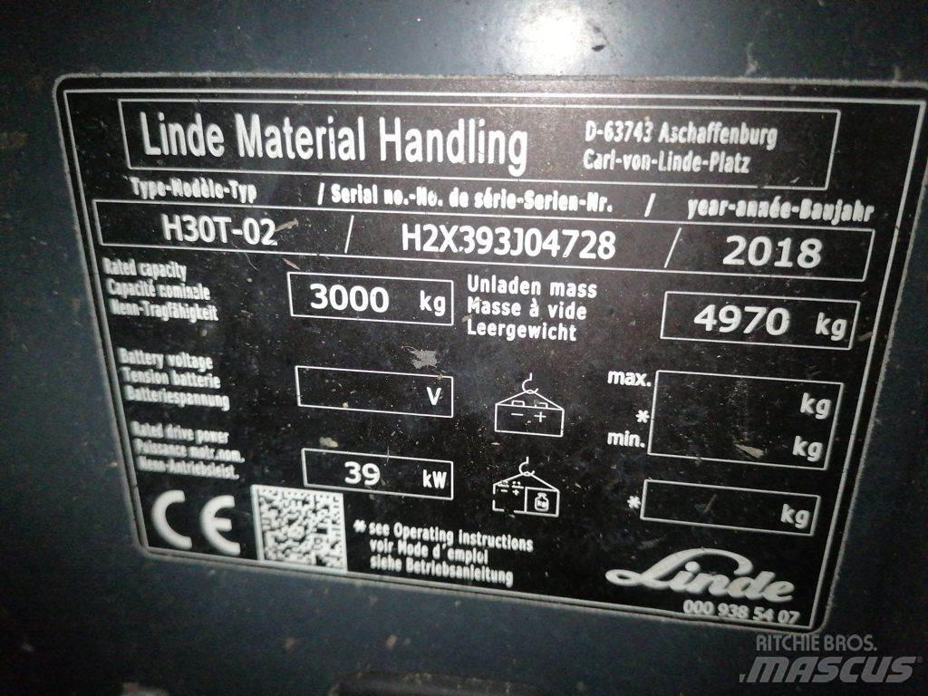 Linde H30T-02 Gas Stapler