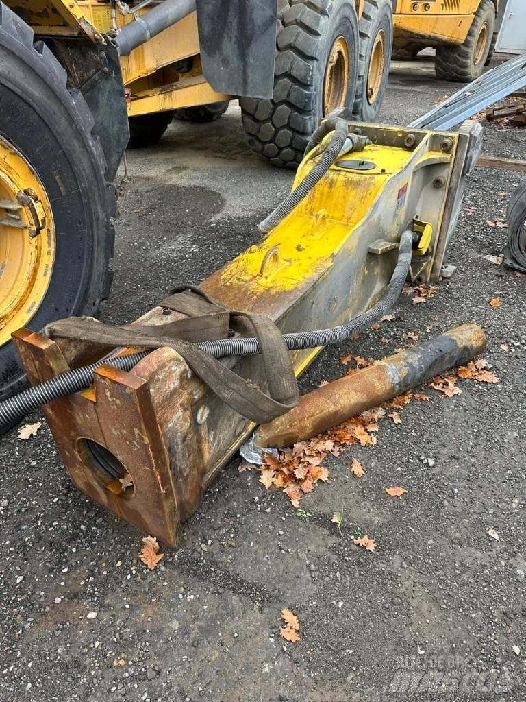 Epiroc HB 3100 Hammer / Brecher