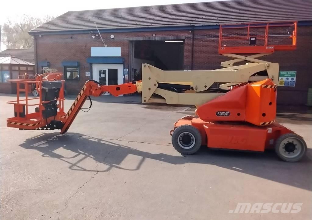 JLG E 400 AJP Gelenkteleskoparbeitsbühnen