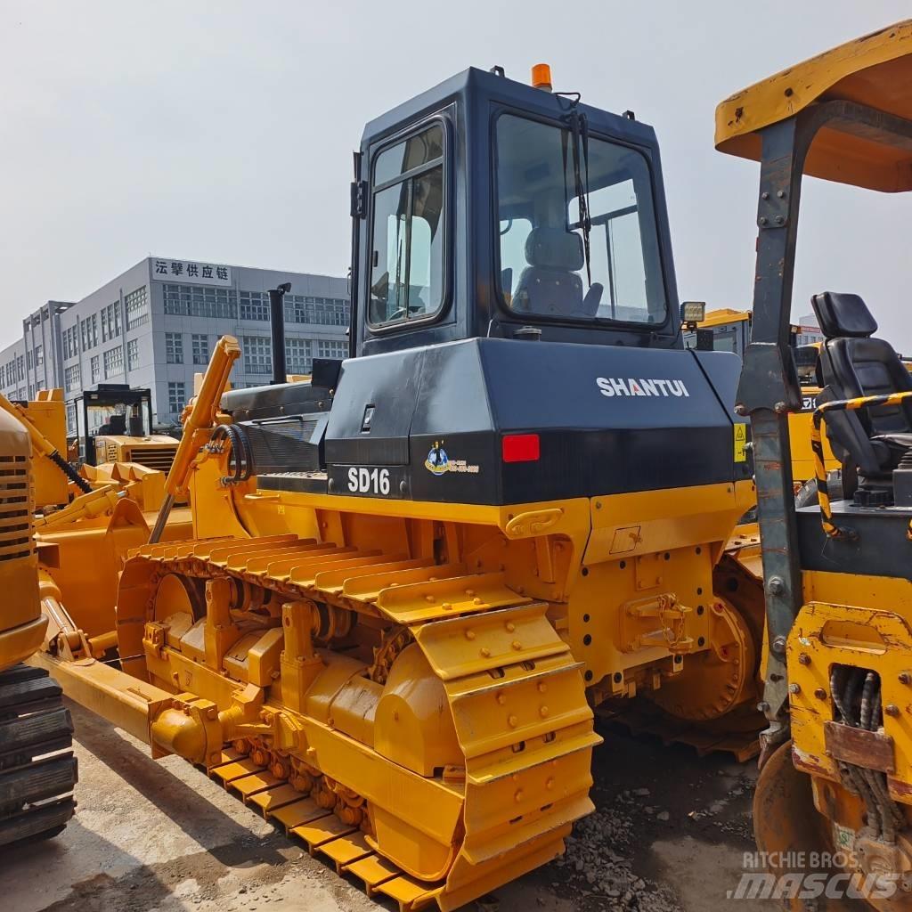 Shantui SD 16 Bulldozer