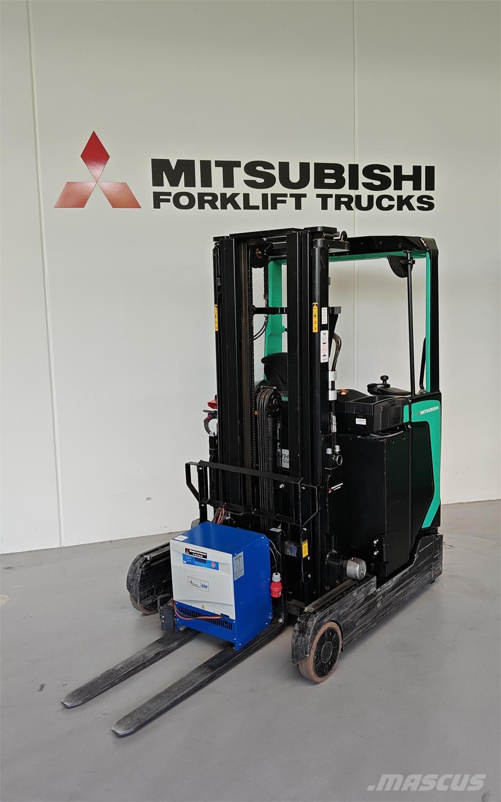 Mitsubishi RB14N2S Schubmaststapler