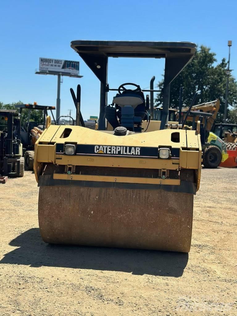 CAT CB 534 DXW Tandemwalzen