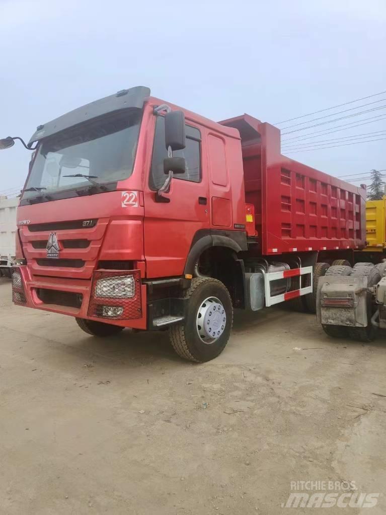Howo 371 Dumper - Knickgelenk